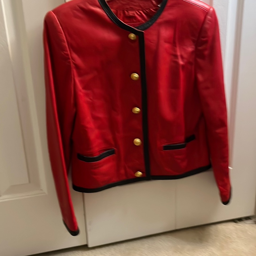 Lord and Taylor leather jacket petite six